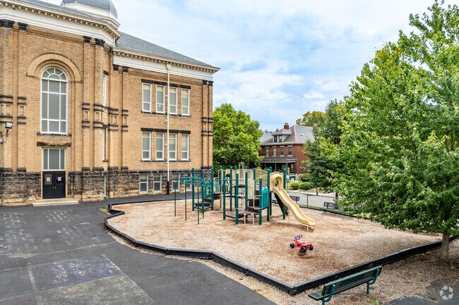 Hubbard Elementary School