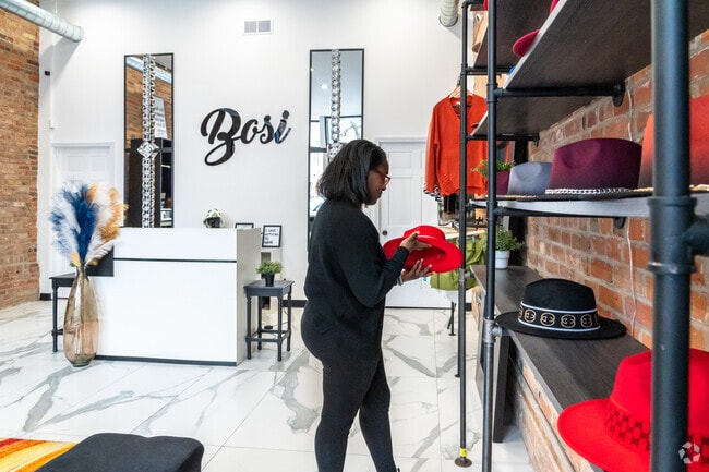 Bosi Boutique is one of several boutique shops in Downtown Waukegan.