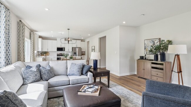 1036 Lindsay Rd unit 37046870, Scott Township, PA 15106 - photo 5