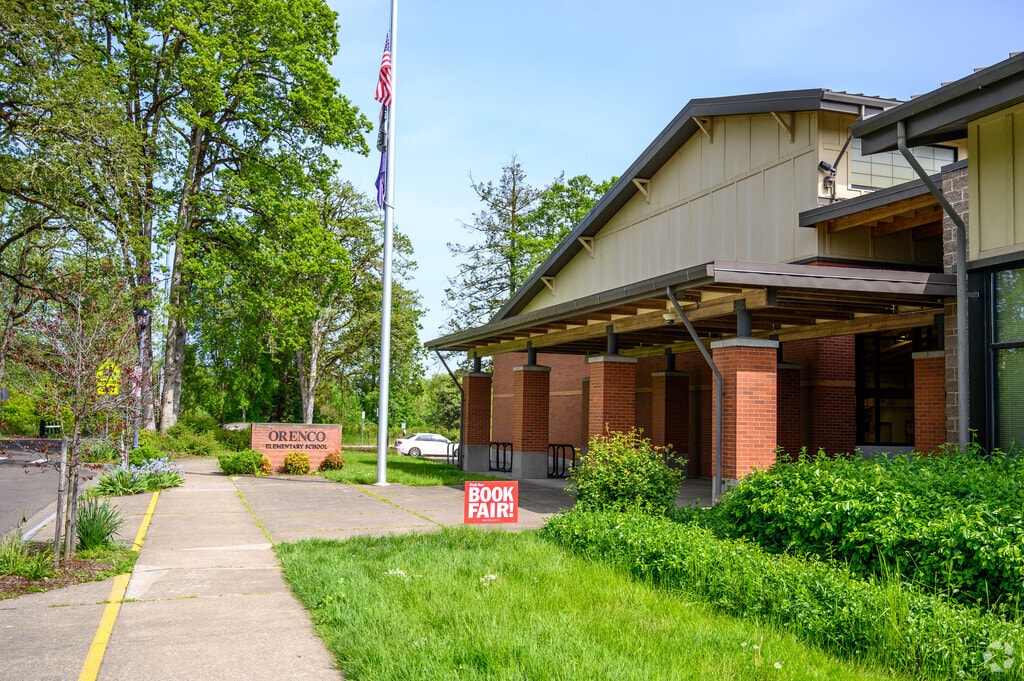 Orenco Elementary School serves Hillsboro children from its campus in Orenco Station.