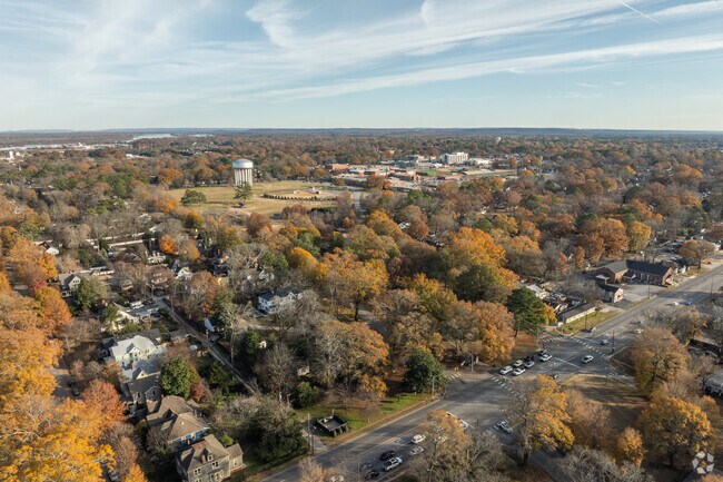 Delano Park is a residential neighborhood centered around its namesake.