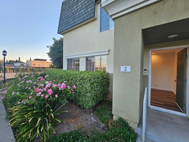 6501 Vanalden Ave, Reseda, CA 91335 - photo 3