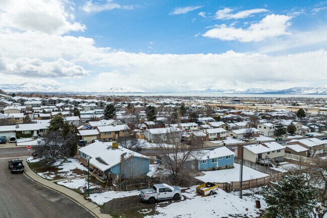 Geneva neighborhood, Utah.