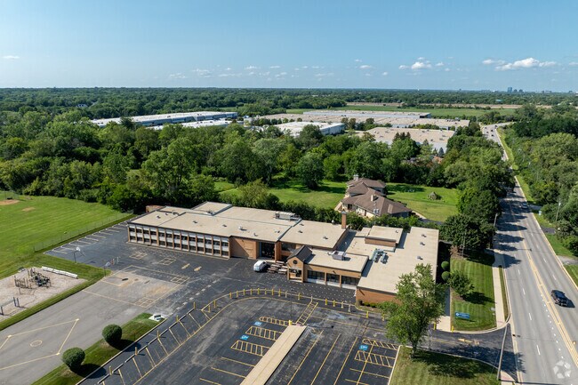 Alsp-Medinah Inter School-Medinah SD 11 offers a sprawling campus when viewed from above.