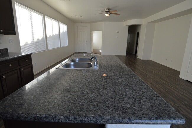 3534 Tundra Swan St, Las Vegas, NV 89122 - photo 5