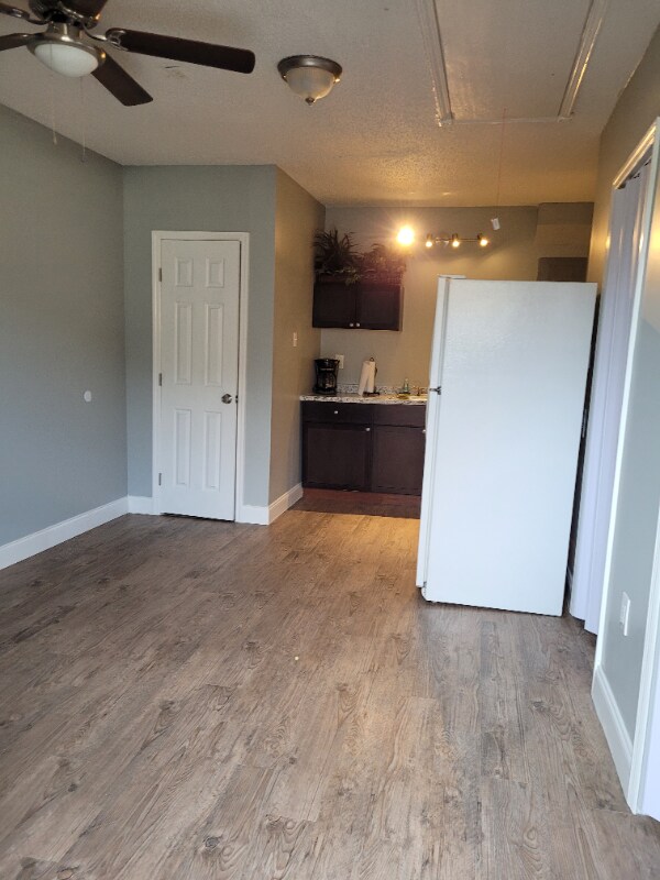 8573 Springtree Rd unit 1, Jacksonville, FL 32210 - photo 6