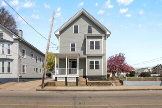 515 Plainfield St, Providence, RI 02909
