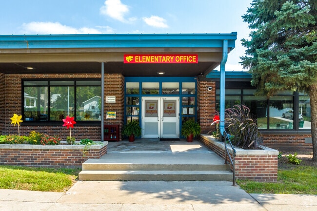 Carlisle Elementary School is a popular choice among students and teachers alike in Avon Lake.