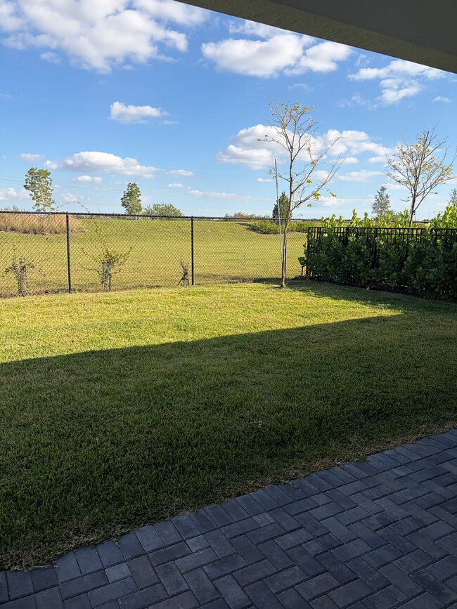 1446 Tangled Orchard Trace, Loxahatchee, FL 33470 - photo 5