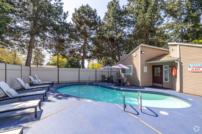 Park 210 Apartment Homes, Edmonds, WA 98026 - photo 4