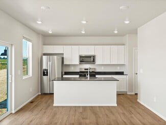 604 98th Ave, Greeley, CO 80631