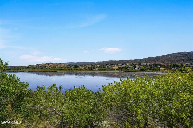 14849 Ripton Rd, Lake Hughes, CA 93532 - photo 5