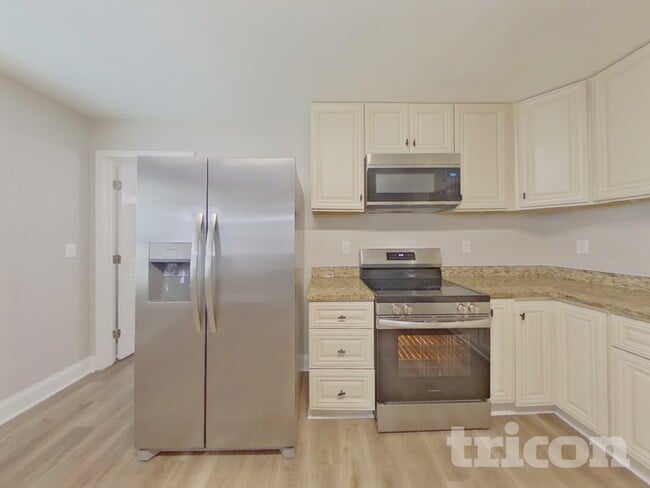 717 West Blvd, Charlotte, NC 28203 - photo 4