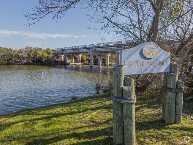 Entrance sign and view of the bay at Chesapeake Beach Park in Chic's Beach.