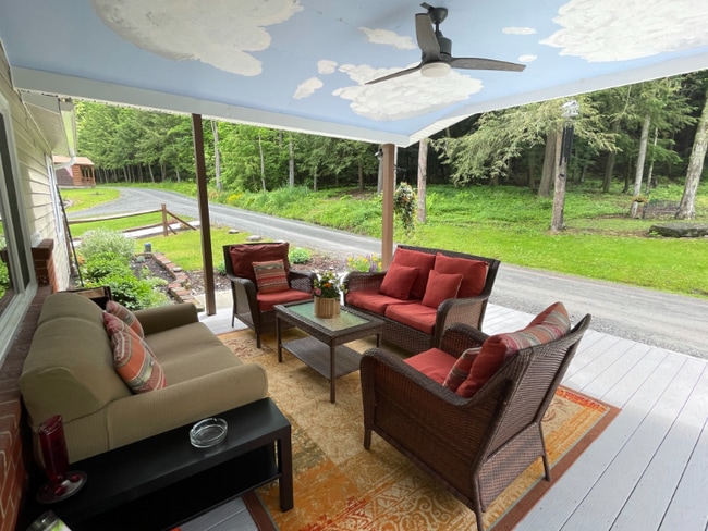 284 Sugar Run Ln, Towanda, PA 18848 - photo 2