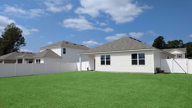 148 Leyland Cypress Dr, Conway, SC 29527 - photo 3