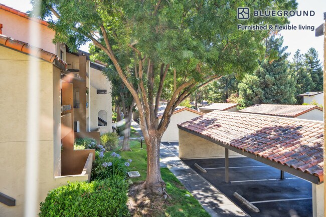 1600 Villa St unit FL2-ID1068, Mountain View, CA 94041 - photo 5