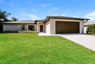 8436 Aloha Rd, Fort Myers, FL 33967