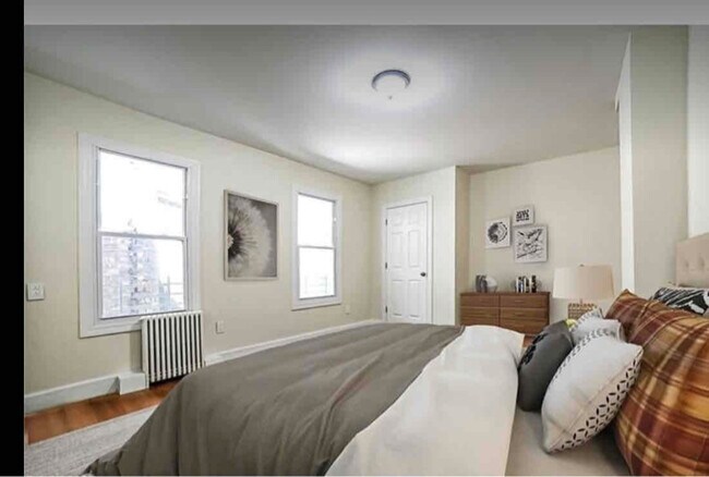 10 Locust Hill Ave unit 2, Yonkers, NY 10701 - photo 2