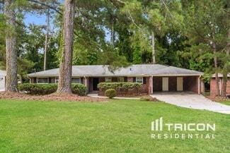 3814 King Arthur Rd SW, Atlanta, GA 30331