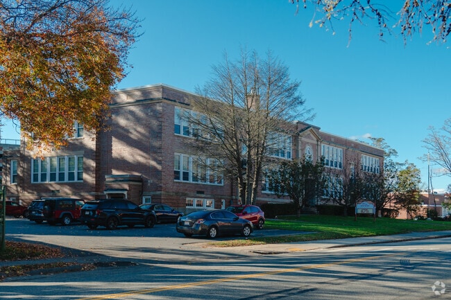 May Street Elementary School is located in the Heart of Tatnuck.