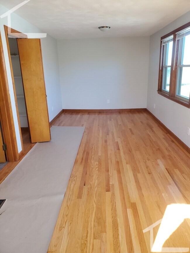 31 Montfern Ave unit 2, Brighton, MA 02135 - photo 7