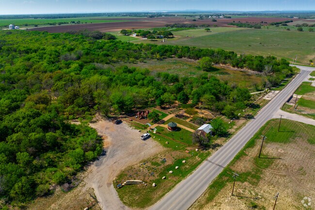 Nature Trail Park is a rural nature park with quiet trails nestled in the city of Hondo.