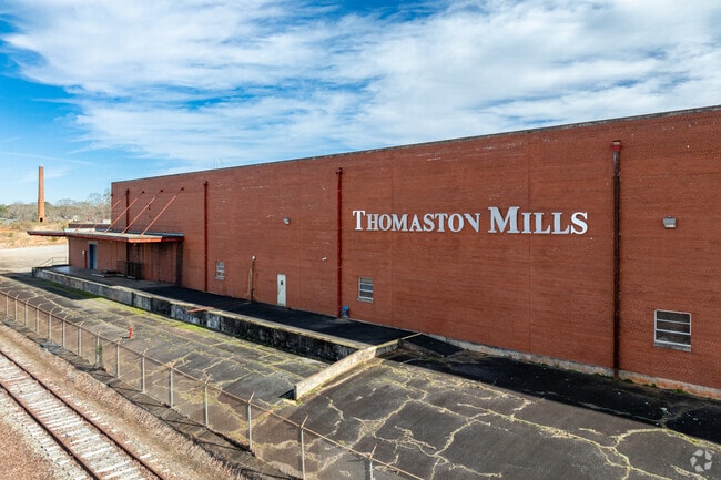 Factories like Thomaston Mills and a growing healthcare sector have revived Thomaston’s job market.