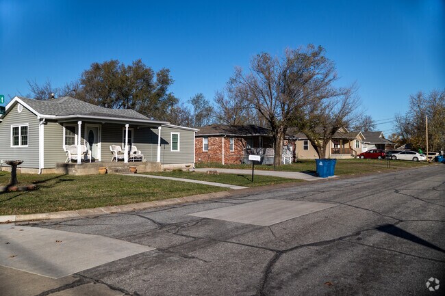 Jefferson features Minimal Traditional, ranch and shotgun-style homes.