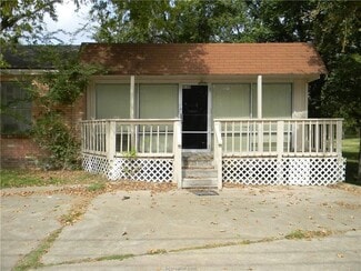 418 N Coulter Dr Unit 3, Bryan, TX 77803