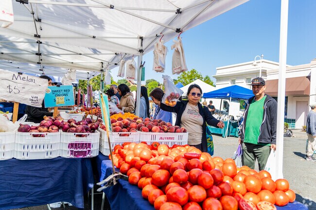 The Pinole Farmer's Market is an excellent place to grab organic produce on weekends.