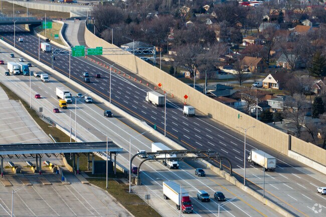 The Central Tri-State Tollway Project has an expected completion date of 2026.