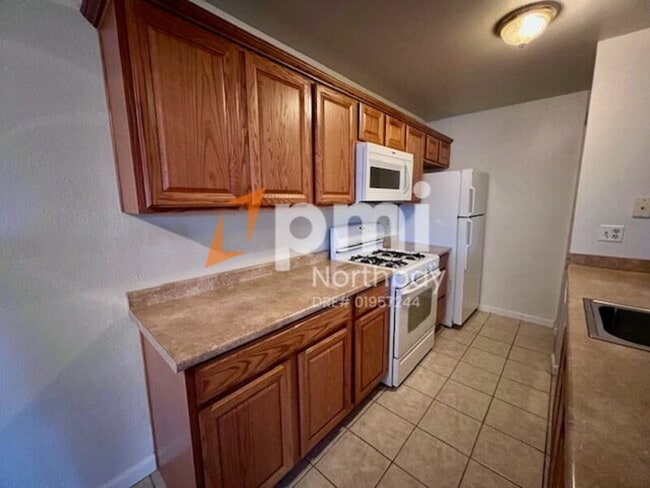1977 Woodglen Ln unit 3, Vacaville, CA 95687 - photo 6