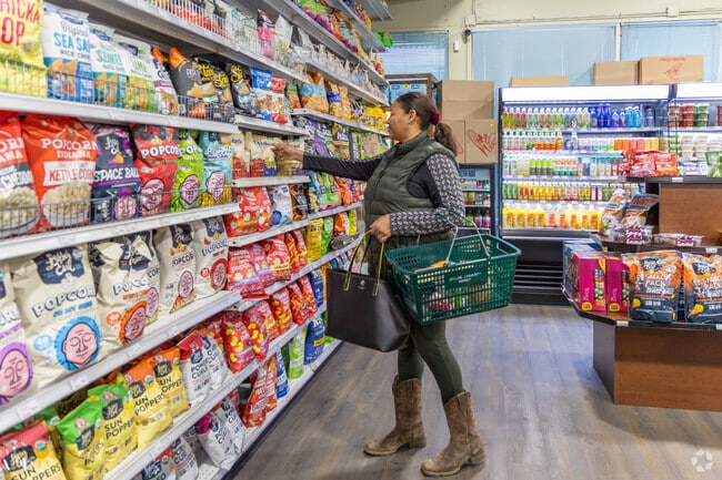 Residents of Crestmont love Skyline Community Market for grabbing their essentials.