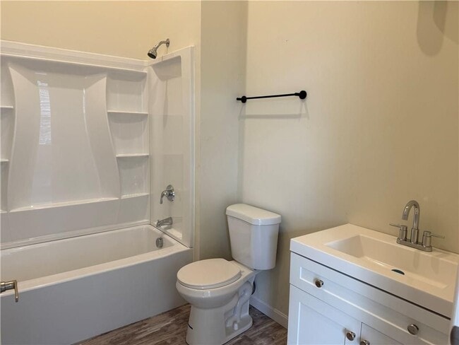 Pine Street Apartments, Pawtucket, RI 02860 - photo 3