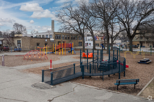 Congress Elementary on Baldwin, Playground.