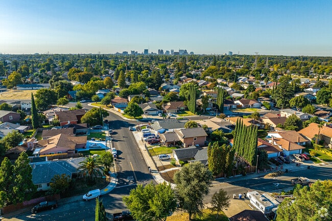 Northgate community thrives in the shadow of downtown Sarcramento.