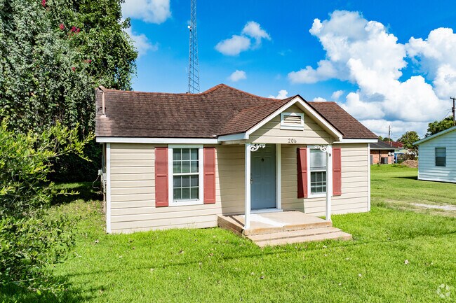 Brazoria offers a mix of older and newer homes, varying in size and price.