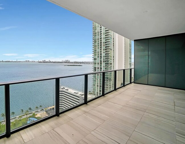 GranParaiso unit 2005, Miami, FL 33137 - photo 7