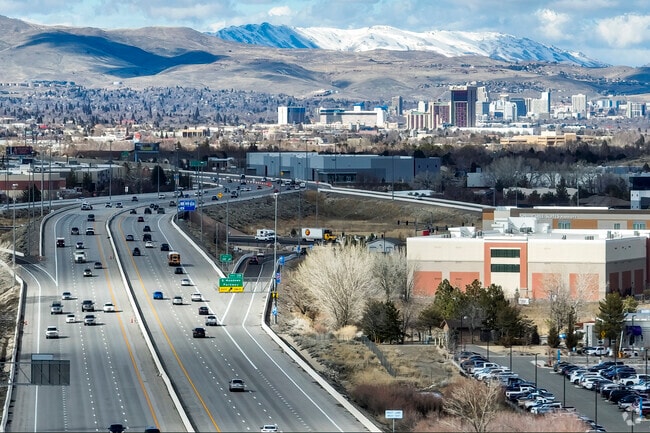 Double Diamond is only a short fifteen minute drive from Downtown Reno on i-580.