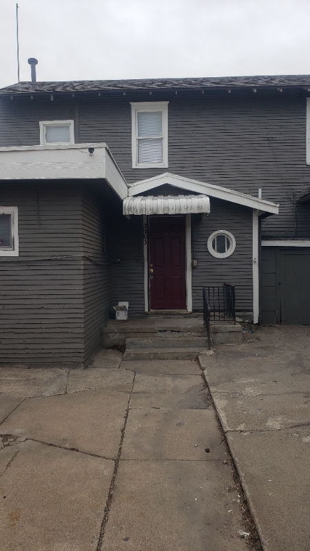 2303 E Central Ave, Wichita, KS 67214
