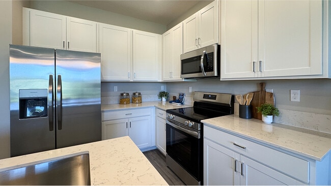 1421 Miraflores Trail NW, Palm Bay, FL 32907 - photo 3