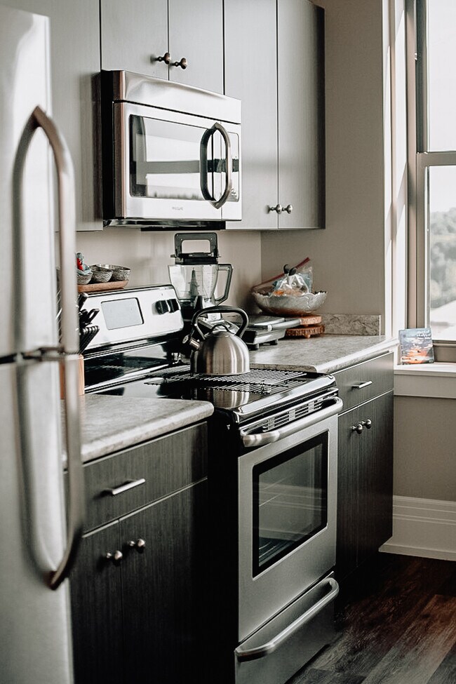 The Wick Tower, Youngstown, OH 44503 - photo 3