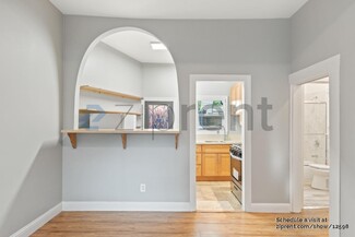 5580 Vallejo St, Oakland, CA 94608