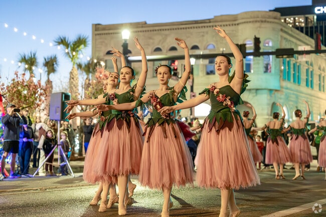 Support high school ballerinas performing at the Downtown Holiday Stroll.