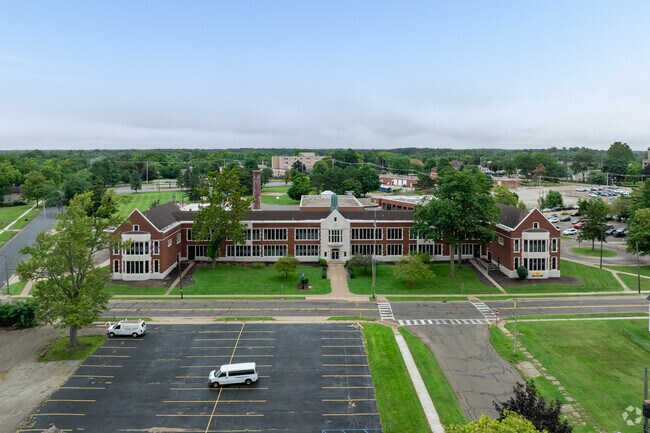 Ann J. Kellogg School