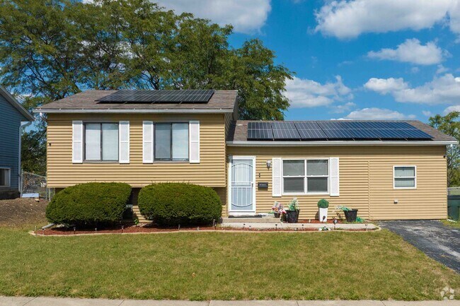 Many homes in the Chateaux-Versailles area are in spacious, quaint and quiet areas.