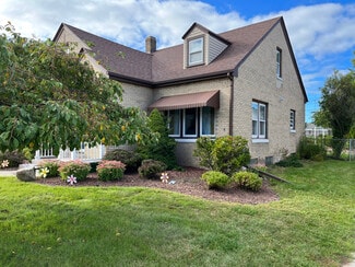 1714 Waldo Blvd, Manitowoc, WI 54220