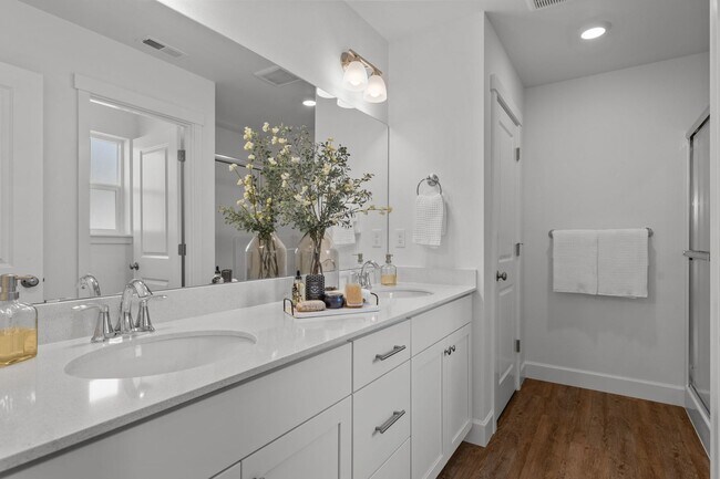 885 E Kinsley Ave, Hermiston, OR 97838 - photo 7