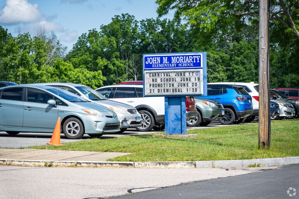 Inspiring curiosity and achievement at Moriarty Magnet Elementary School in Norwich, CT.